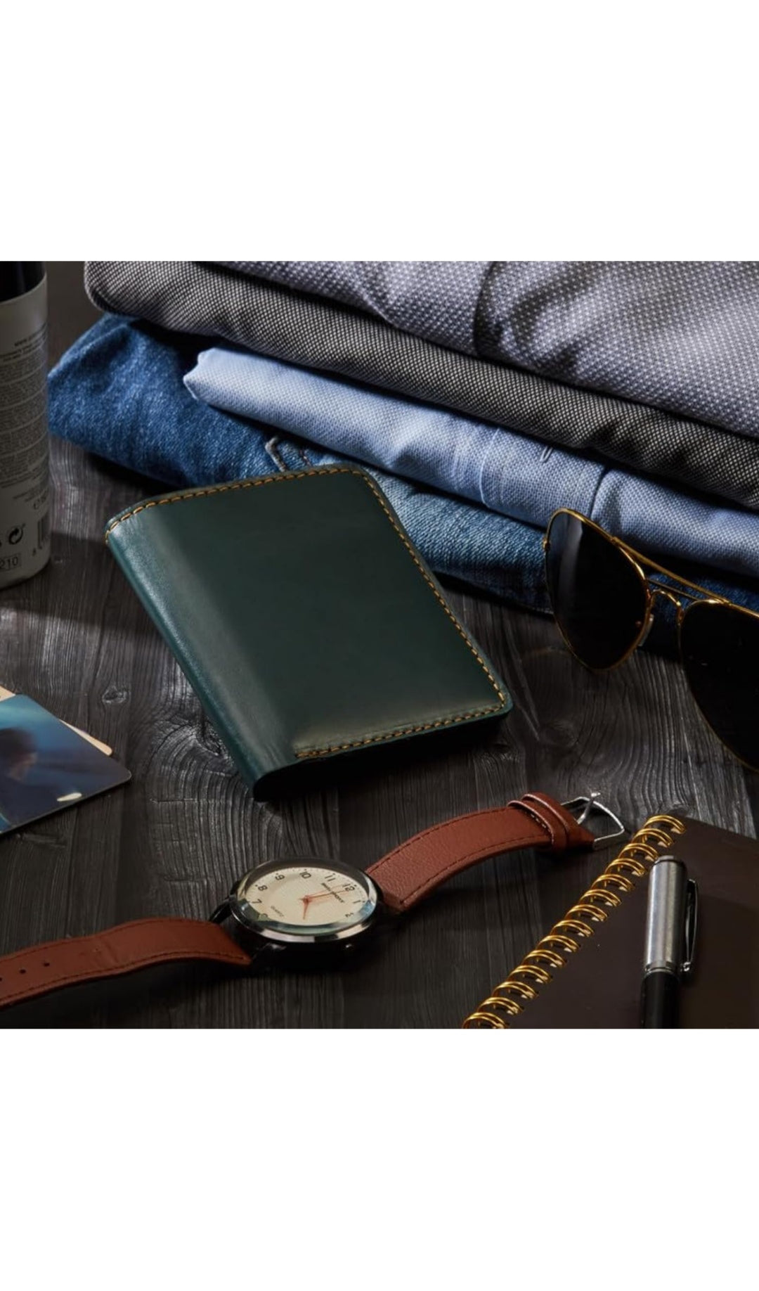 Elegant Green Genuine Leather Men's Wallet with Multiple Card Slots and Coin Pocket – Compact and Stylish with RFID Blocking, Perfect for Everyday Use, Ideal Gift for Men Who Value Function and Style