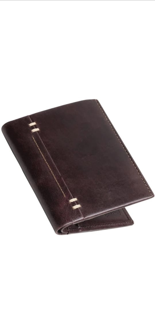 Classic Brown Leather Multi-Pocket Wallet - Ample Storage for Cards, Cash & Coins | Durable, Stylish Bi-Fold Design with RFID Blocking | Ideal for Men’s Daily Use & Gifting